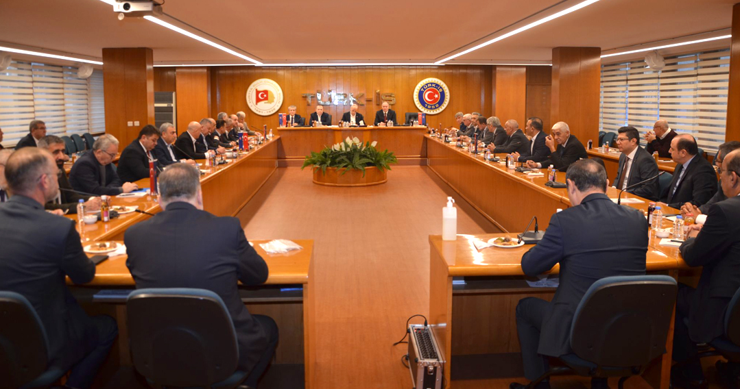 TÜRK-İŞ Başkanlar Kurulu Asgari Ücret Tespit Komisyonu Öncesi Toplandı
