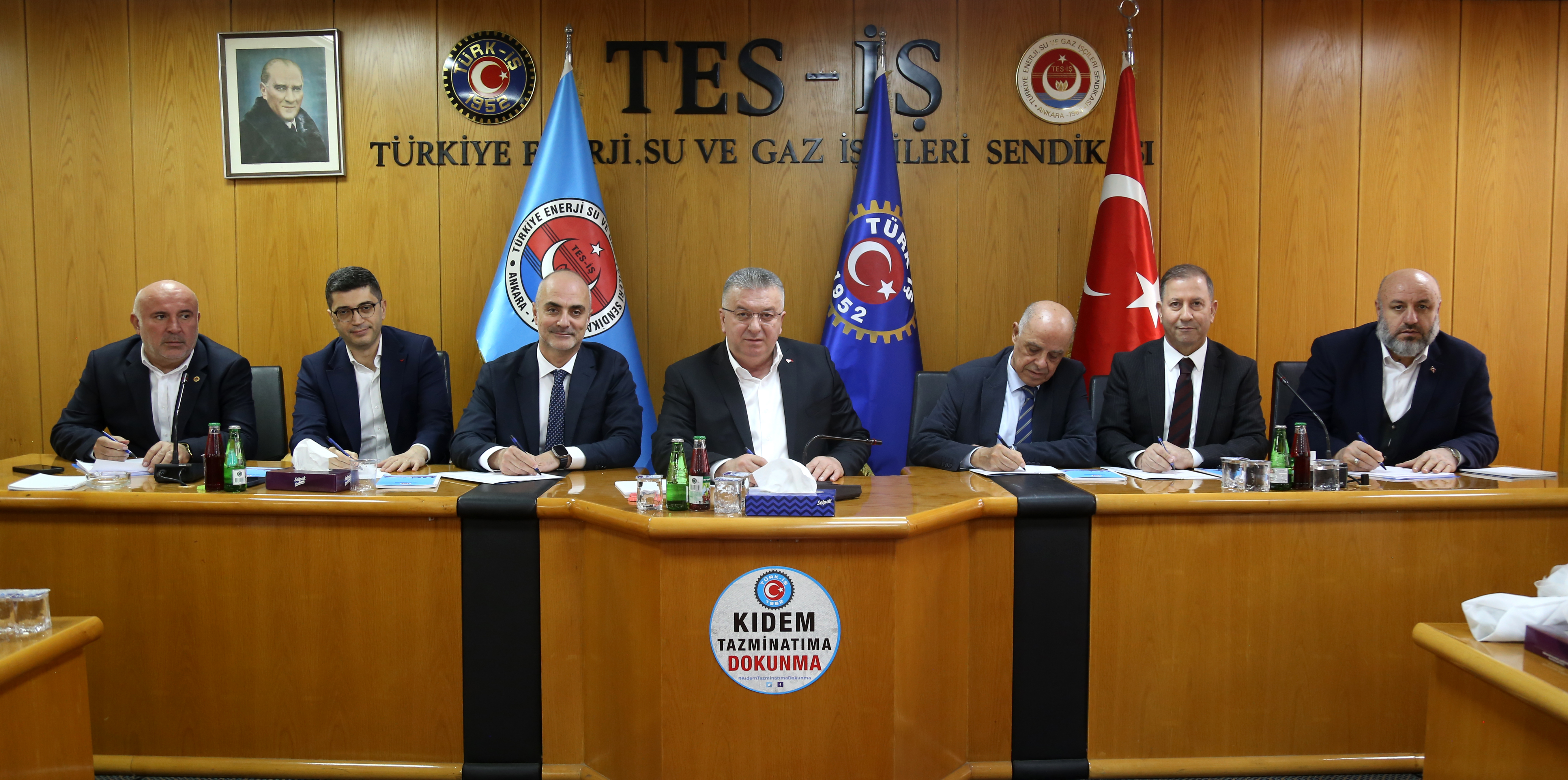 YENİK&Ouml;Y KEMERK&Ouml;Y ELEKTRİK &Uuml;RETİM A.Ş. TOPLU İŞ S&Ouml;ZLEŞMESİ İMZALANDI