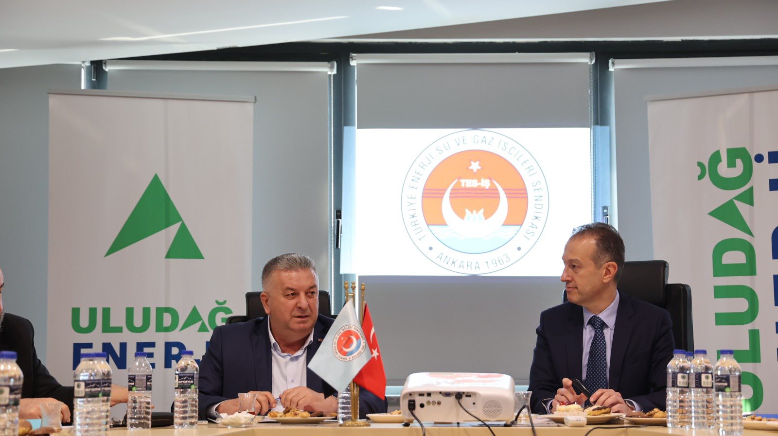 ULUĞ ENERJİ DAĞ. PER. SAT. HİZ. A.Ş. TOPLU İŞ SÖZLEŞMESİ İMZALANDI