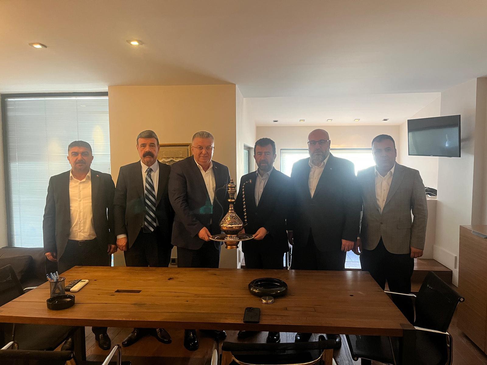 AKEDAŞ Y&Ouml;NETİM KURULU BAŞKANI ALİŞAN ARIKAN&rsquo;A ZİYARET