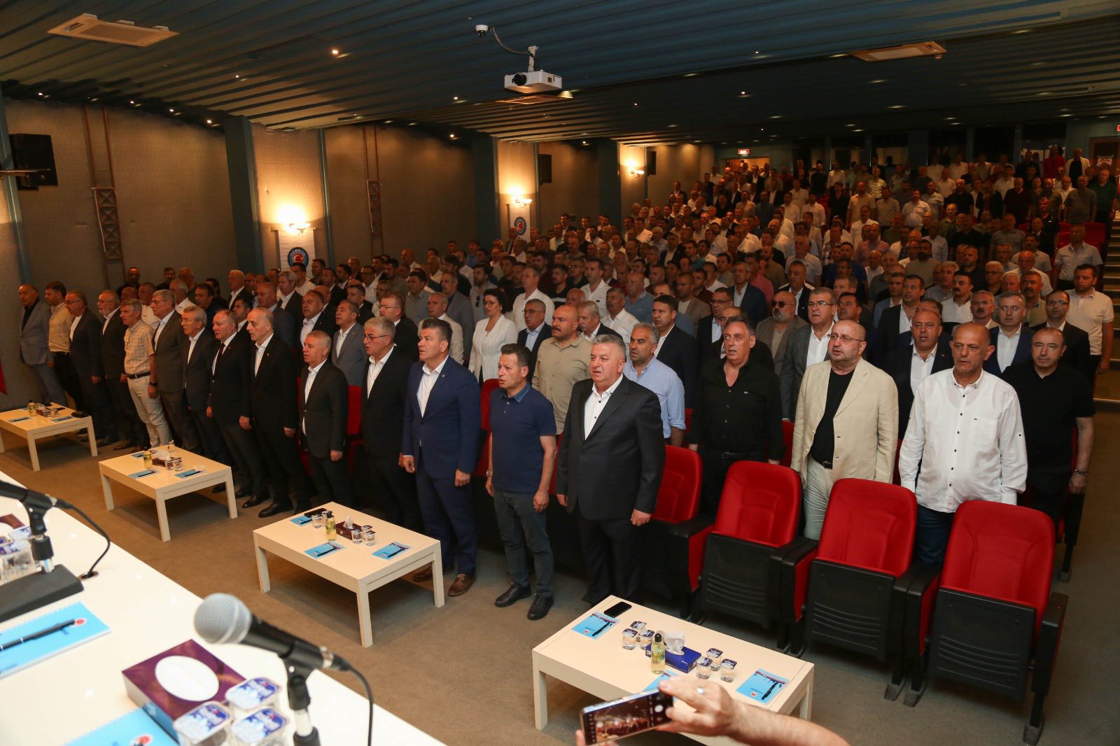 TÜRK-İŞ KAMU KOORDİNASYON KURULU ÜYESİ SENDİKALARIN BAŞKAN VE YÖNETİCİLERİ TES-İŞ’TE TOPLANDI