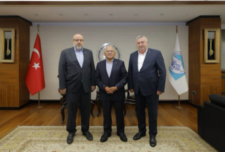 Kayseri B&uuml;y&uuml;kşehir Belediye Başkanı Dr. Memduh B&Uuml;Y&Uuml;KKILI&Ccedil;&rsquo;a Ziyaret
